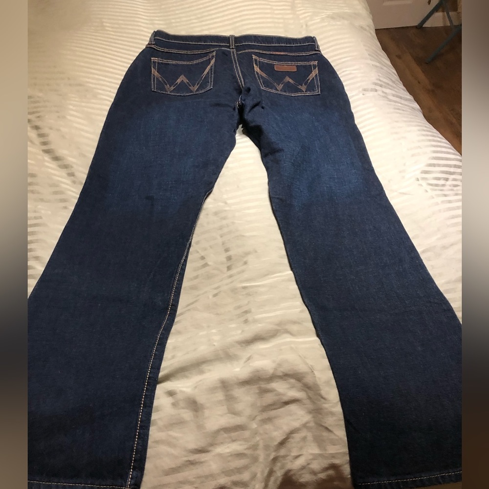 Wrangler Cash Ultimate Riding Jean 15/16 x 34. 2 pairs